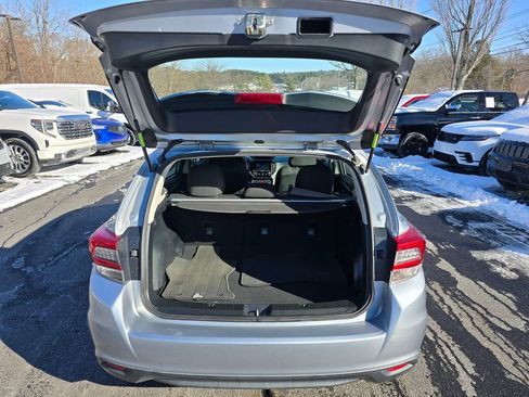 Used 2022 Subaru Impreza 2.0i image 11