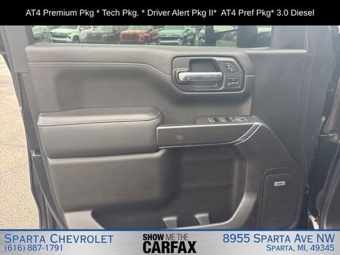 Used 2020 GMC Sierra 1500 AT4 w/ AT4 Premium Package AWD/4WD image 9