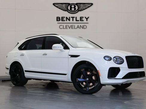 New 2024 Bentley Bentayga image 1