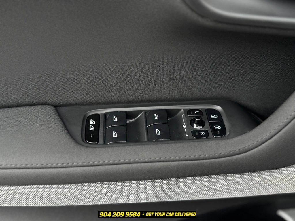 Used 2022 Polestar Polestar 2 w/ Plus Package AWD/4WD image 15