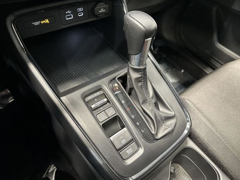 Certified 2025 Honda CR-V EX image 26