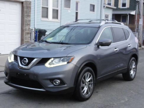 Used 2015 Nissan Rogue SL w/ SL Premium Package image 28
