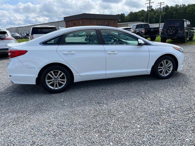 Used 2015 Hyundai Sonata SE FWD image 6