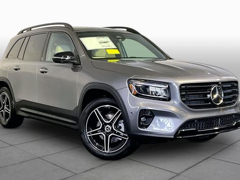 New 2026 Mercedes-Benz GLB 250 4MATIC image 19