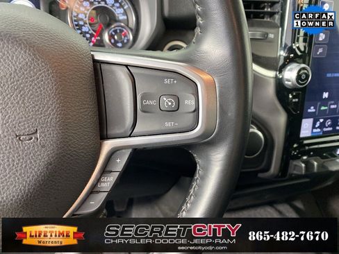 Used 2024 RAM 2500 Big Horn w/ Sport Appearance Package image 16