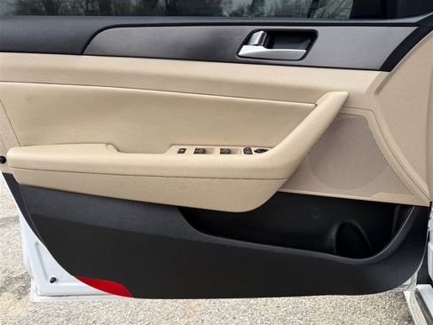 Used 2017 Hyundai Sonata Sport image 26