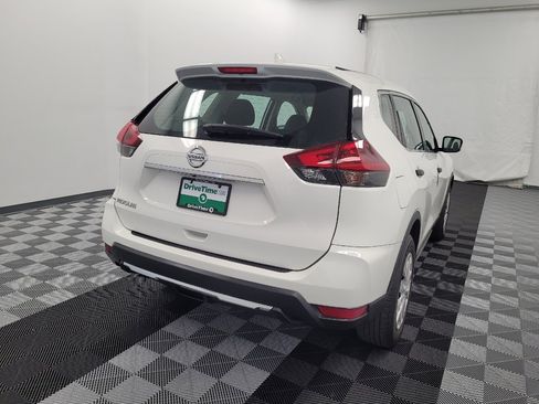 Used 2019 Nissan Rogue S FWD image 7