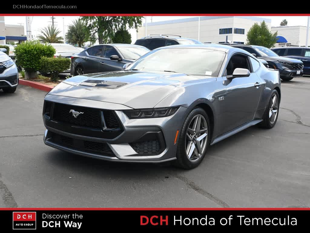 Used 2025 Ford Mustang GT RWD image 1