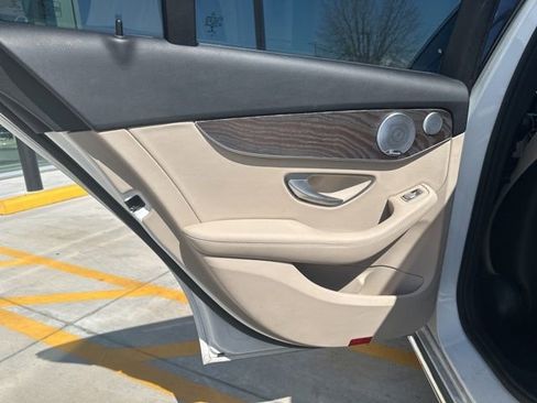 Used 2021 Mercedes-Benz C 300 Sedan image 28