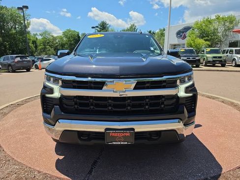 Used 2023 Chevrolet Silverado 1500 LT AWD/4WD image 8