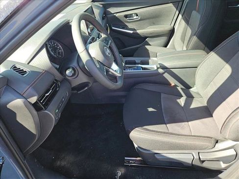 New 2025 Nissan Sentra SR image 10