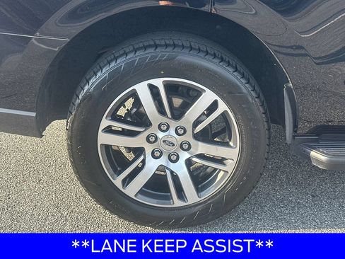 Certified 2024 Ford Expedition Limited RWD image 17