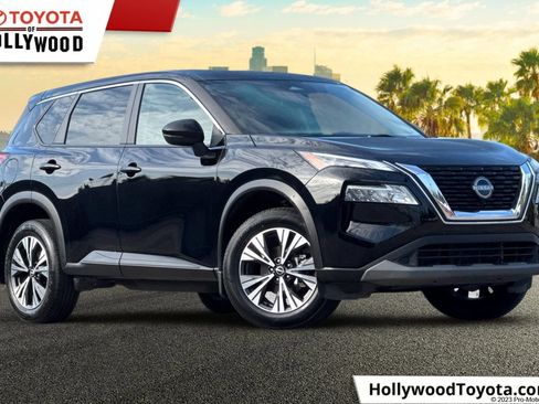 Used 2023 Nissan Rogue SV FWD image 1