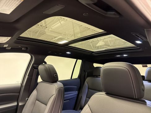 New 2026 Chevrolet Traverse LT FWD image 15