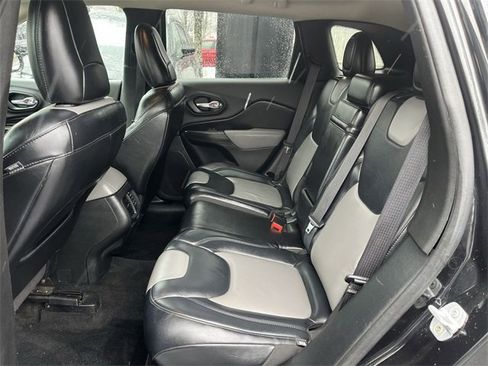 Used 2014 Jeep Cherokee Limited w/ Technology Group image 21