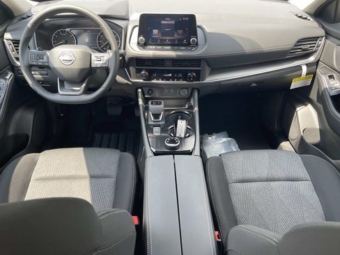 New 2026 Nissan Rogue SV AWD/4WD image 16