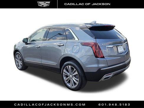 Used 2020 Cadillac XT5 Premium Luxury FWD image 25