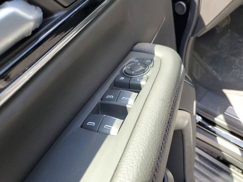 New 2026 GMC Yukon Denali w/ Sun & Power Step Package AWD/4WD image 18