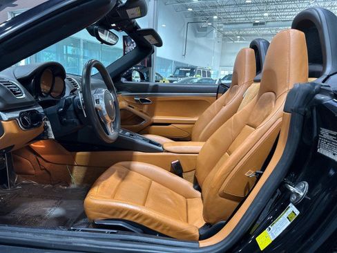 Used 2014 Porsche Boxster RWD image 40