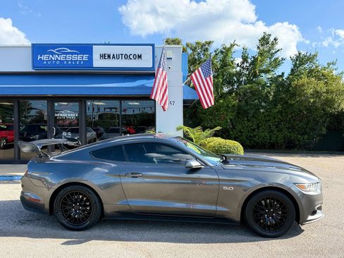 Used 2015 Ford Mustang GT Premium RWD image 12