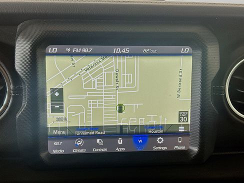 Used 2023 Jeep Wrangler Unlimited Sahara AWD/4WD image 21