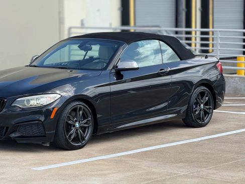 Used 2016 BMW M235i Convertible RWD image 8