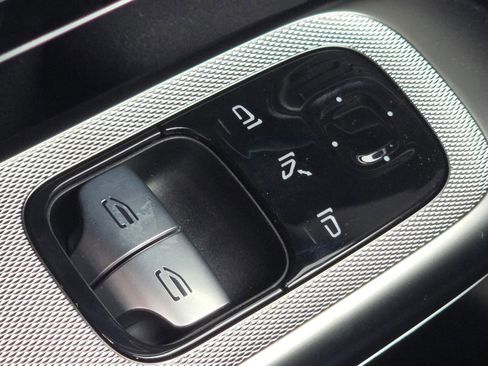 New 2026 Mercedes-Benz CLE 300 4MATIC Coupe image 26