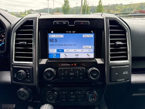 Used 2016 Ford F150 XLT w/ Equipment Group 302A Luxury AWD/4WD image 22