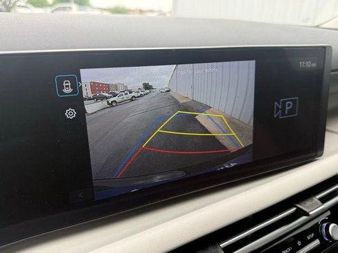Used 2025 Hyundai Tucson SEL FWD image 13