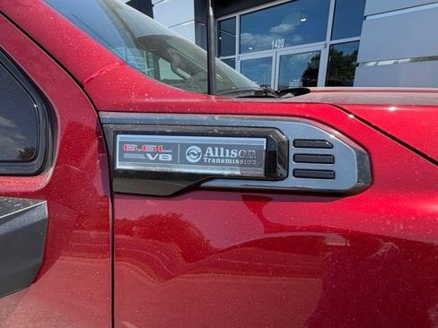 New 2026 GMC Sierra 2500 AT4 w/ AT4 Premium Plus Package AWD/4WD image 4