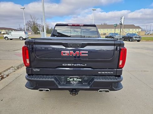 Used 2022 GMC Sierra 1500 Denali AWD/4WD image 7