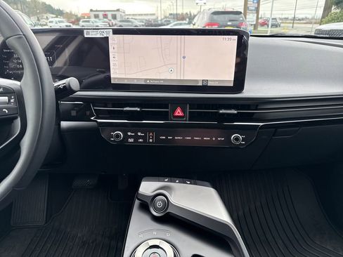 New 2025 Kia EV6 Light w/ Light LR Technology Package image 27