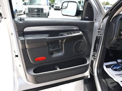 Used 2004 Dodge Ram 3500 Truck SLT w/ Trailer Tow Group AWD/4WD image 9