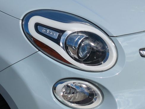 Used 2014 FIAT 500L Lounge image 10