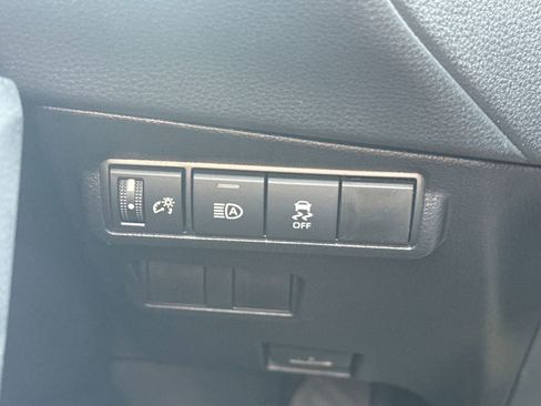 New 2026 Toyota Corolla Cross LE image 32