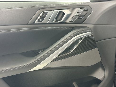 Used 2023 BMW X6 M50i w/ Parking Assistance Package AWD/4WD image 16