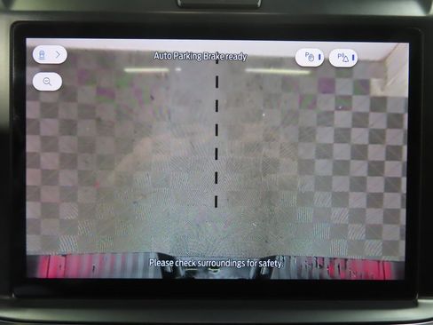 Used 2025 Ford F250 Platinum image 18