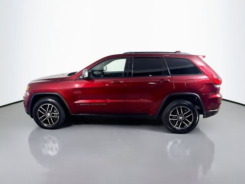 Used 2018 Jeep Grand Cherokee Trailhawk w/ Trailhawk Luxury Group image 6