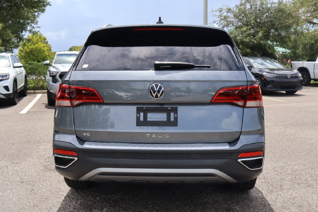 Certified 2023 Volkswagen Taos SE FWD image 6
