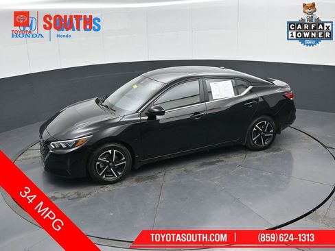 Used 2025 Nissan Sentra SV FWD image 50