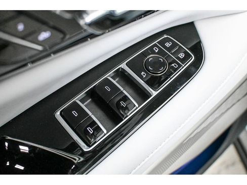 New 2026 Cadillac Optiq Sport 1 image 16