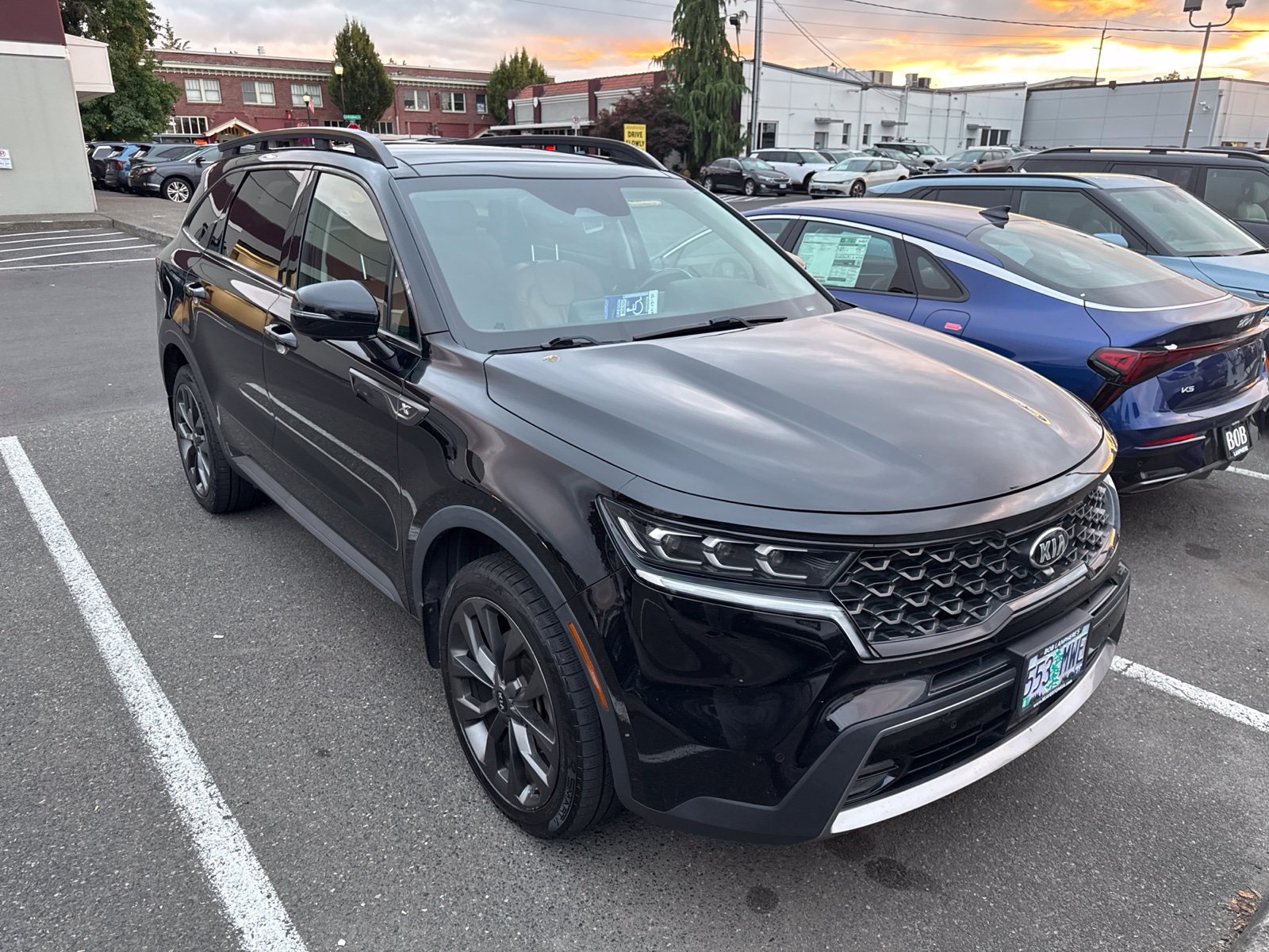 Used 2021 Kia Sorento SX Prestige AWD/4WD image 2