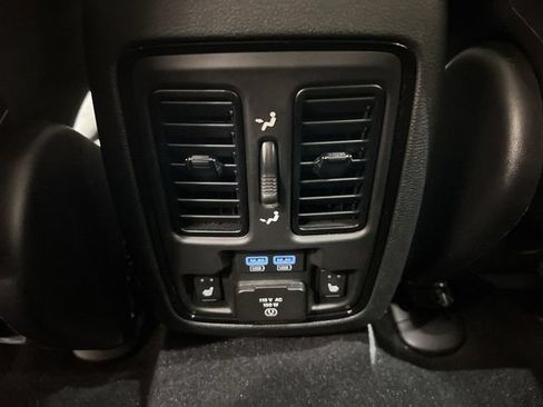 Used 2023 Dodge Durango GT AWD/4WD image 21