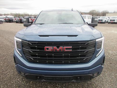 New 2026 GMC Sierra 1500 Elevation w/ Max Trailering Package AWD/4WD image 10