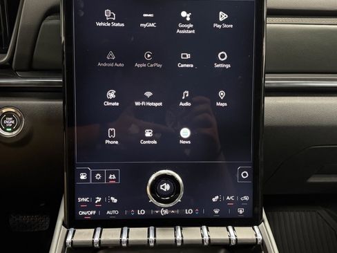 New 2026 GMC Terrain AT4 w/ LPO, Floor Liner Package image 29