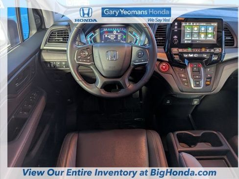Certified 2024 Honda Odyssey EX-L image 17