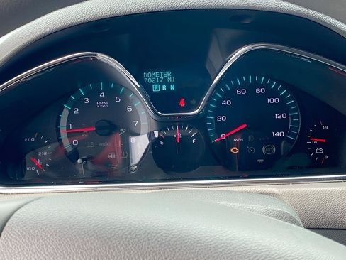 Used 2013 Chevrolet Traverse LS FWD image 36