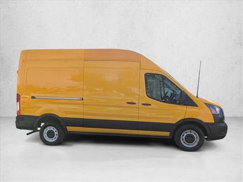 Used 2023 Ford Transit 250 148 High Roof w/ Load Area Protection Package RWD image 4