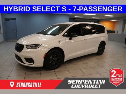 Used 2024 Chrysler Pacifica Limited
