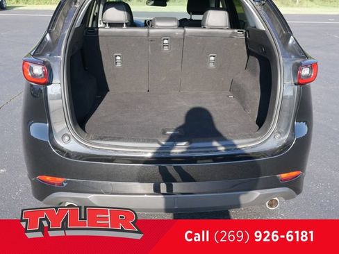 Used 2025 MAZDA CX-5 AWD 2.5 S w/ Select Package image 17